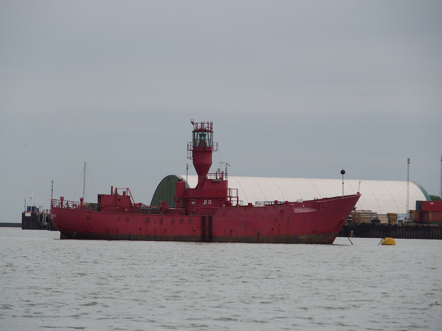 light ship vilagitohajo